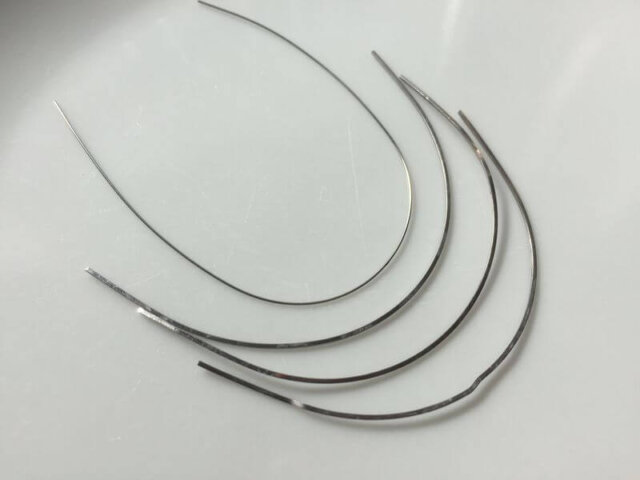 Dây cung - loại khí cụ cần thiết cho niềng răng mắc cài